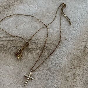 Kendra Scott Gold Cross Necklace